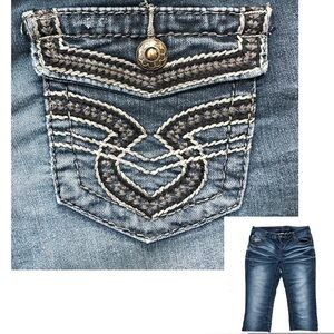 Maurices Silver Jeans Embroidered Pocket Cropped Length 3/4